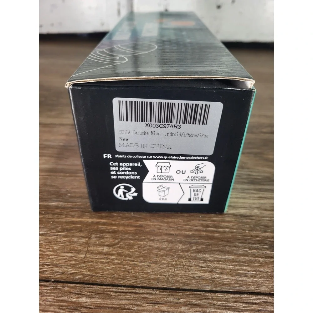 Tecboss‎ Karaoke Microphone model RoseGold
